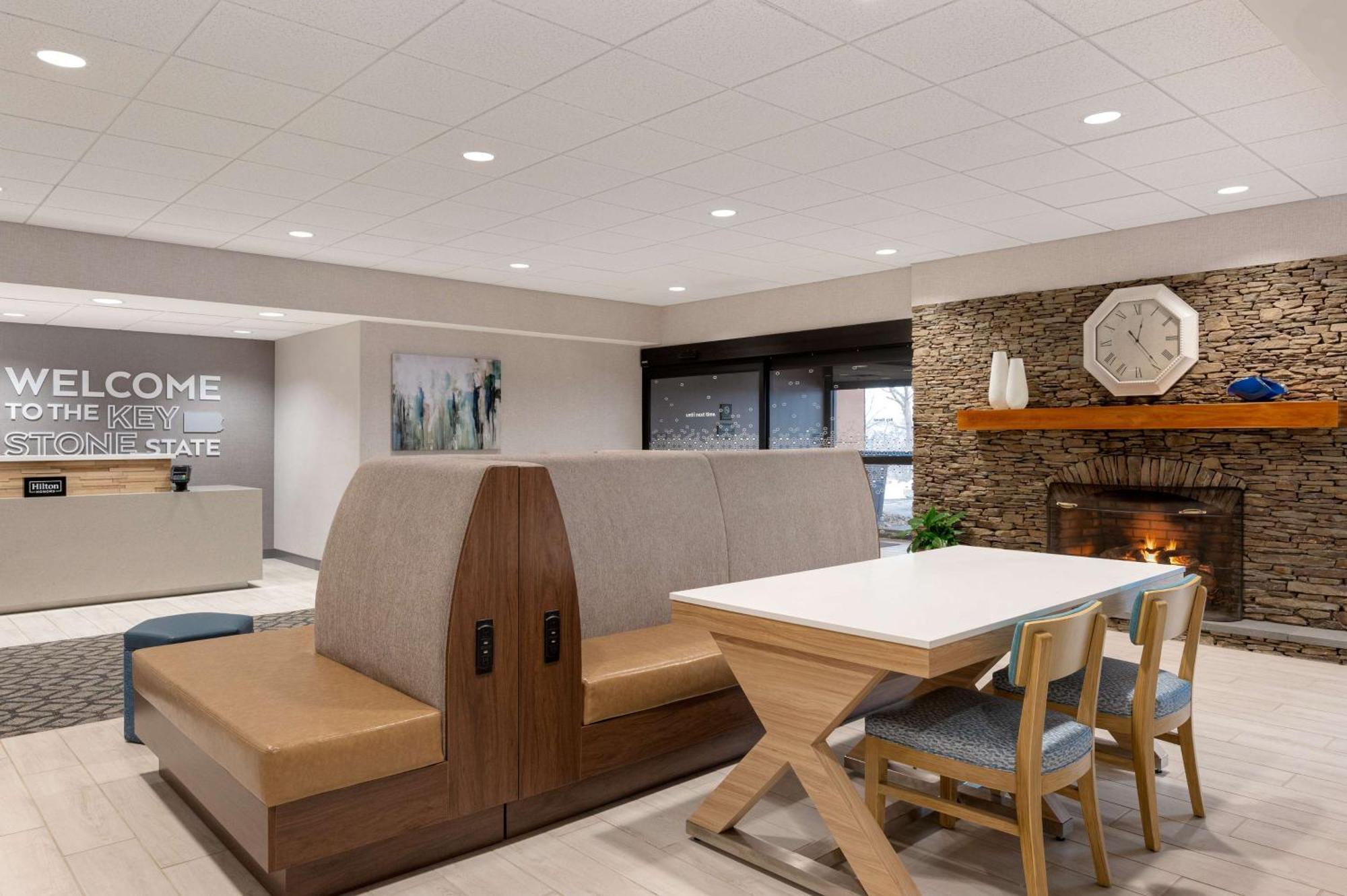 Hampton Inn Bloomsburg Ngoại thất bức ảnh