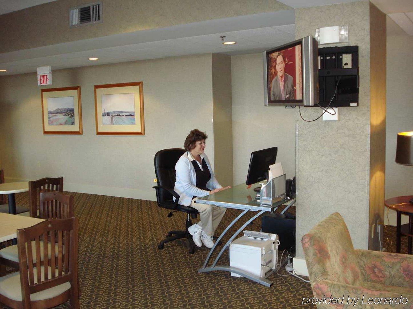 Hampton Inn Bloomsburg Kinh doanh bức ảnh
